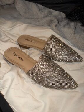 Zigi Soho Rhinestone Pointed Slip-On Mules - Gold